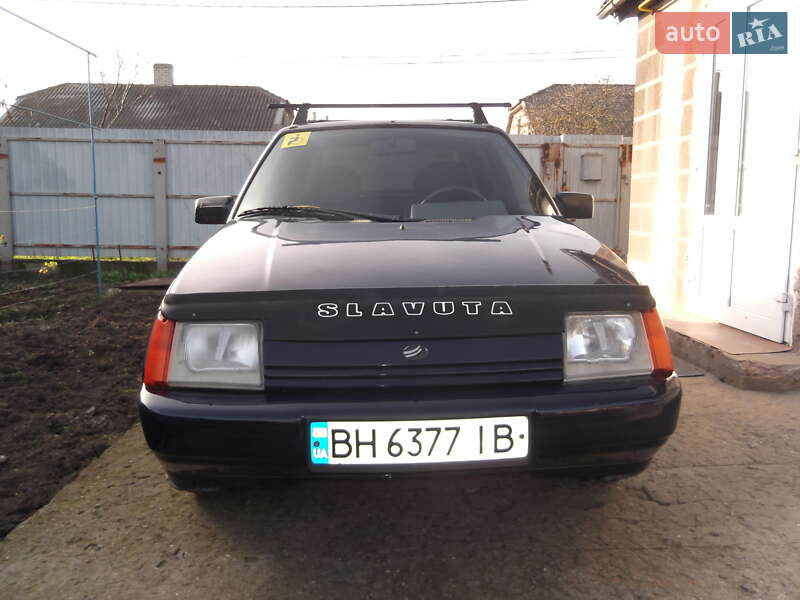 Ліфтбек ЗАЗ 1103 Славута 2004 в Ізмаїлі фото 2 Ліфтбек ЗАЗ 1103 Славута 2004 в Ізмаїлі