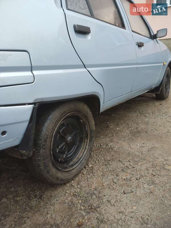 Лифтбек ЗАЗ 1103 Славута 2005 в Виньковцах