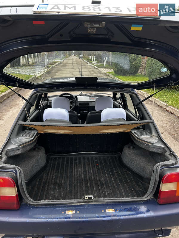 Лифтбек ЗАЗ 1103 Славута 2004 в Житомире