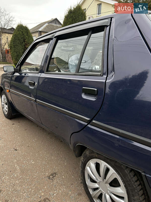 Лифтбек ЗАЗ 1103 Славута 2004 в Житомире