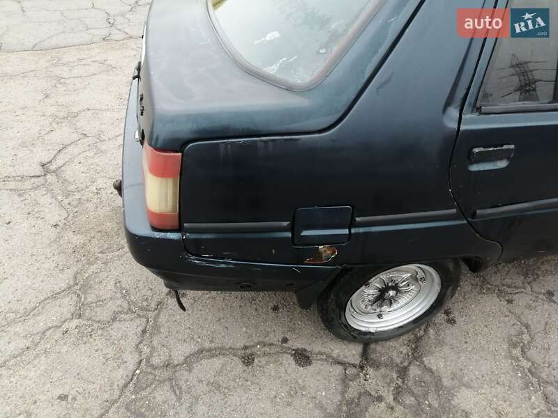 Ліфтбек ЗАЗ 1103 Славута 2001 в Запоріжжі