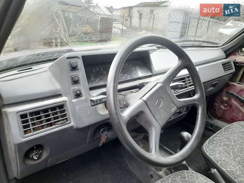 Лифтбек ЗАЗ 1103 Славута 2005 в Тернополе фото 11 Лифтбек ЗАЗ 1103 Славута 2005 в Тернополе