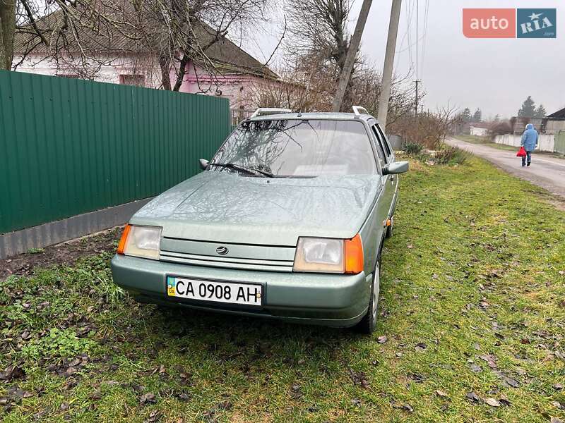 Ліфтбек ЗАЗ 1103 Славута 2006 в Києві