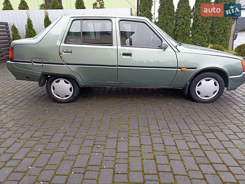 Ліфтбек ЗАЗ 1103 Славута 2008 в Хмельницькому фото 4 Ліфтбек ЗАЗ 1103 Славута 2008 в Хмельницькому