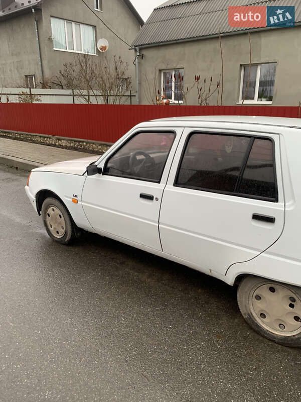 Ліфтбек ЗАЗ 1103 Славута 2004 в Тернополі фото 3 Ліфтбек ЗАЗ 1103 Славута 2004 в Тернополі