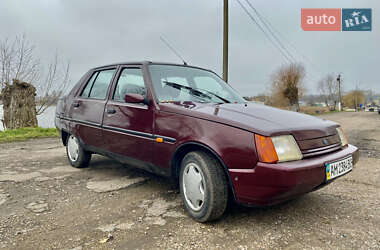 Лифтбек ЗАЗ 1103 Славута 2010 в Ружине