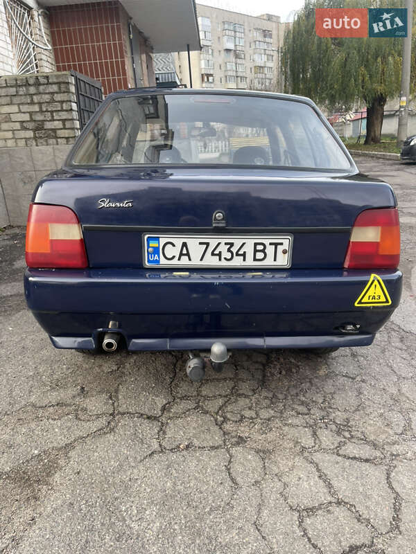 Ліфтбек ЗАЗ 1103 Славута 2008 в Черкасах