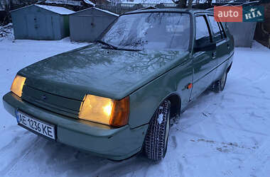 Лифтбек ЗАЗ 1103 Славута 2010 в Днепре