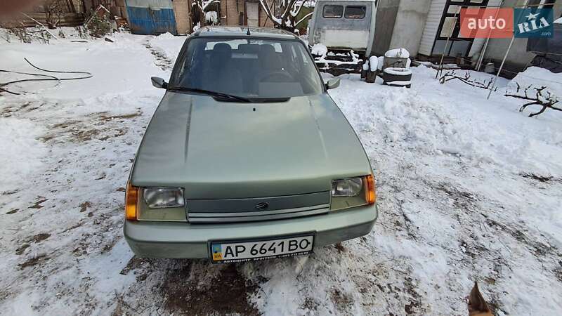 Лифтбек ЗАЗ 1103 Славута 2009 в Запорожье