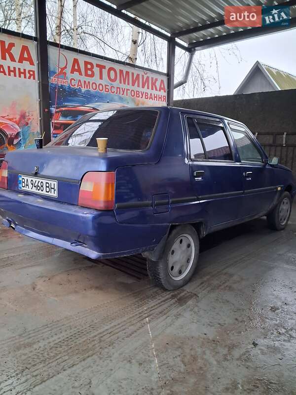 ЗАЗ 1103 Славута 2003