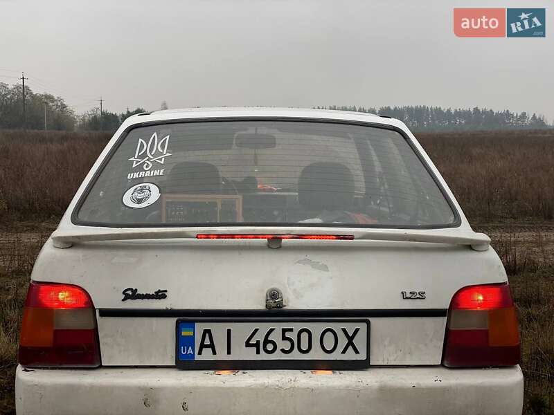 Лифтбек ЗАЗ 1103 Славута 2005 в Вышгороде