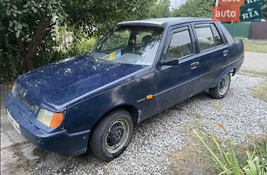 Лифтбек ЗАЗ 1103 Славута 2006 в Первомайске