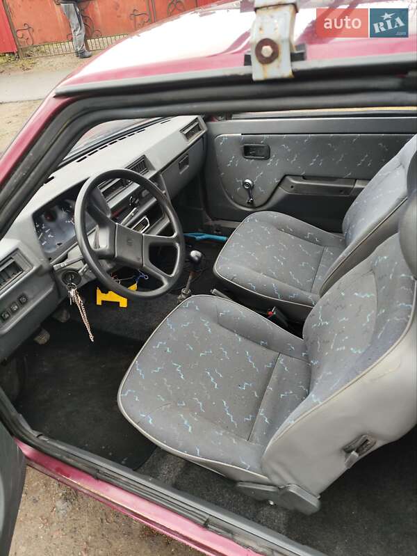 Лифтбек ЗАЗ 1103 Славута 2000 в Пирятине фото 3 Лифтбек ЗАЗ 1103 Славута 2000 в Пирятине