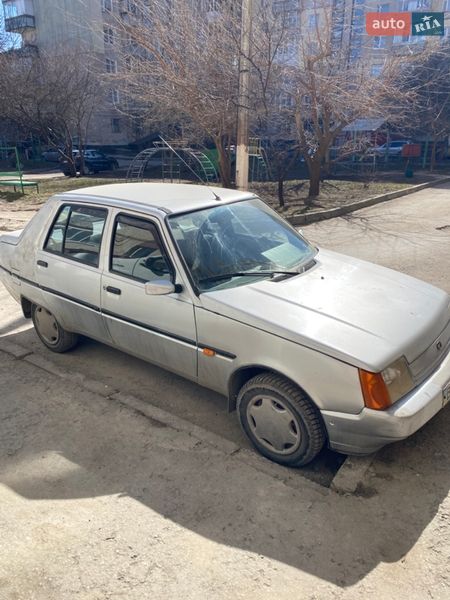 ЗАЗ 1103 Славута 2005