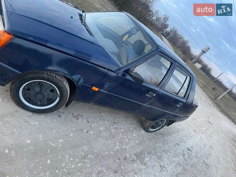 Лифтбек ЗАЗ 1103 Славута 2005 в Збараже