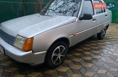 Лифтбек ЗАЗ 1103 Славута 2004 в Павлограде