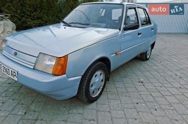 Ліфтбек ЗАЗ 1103 Славута 2004 в Чернівцях