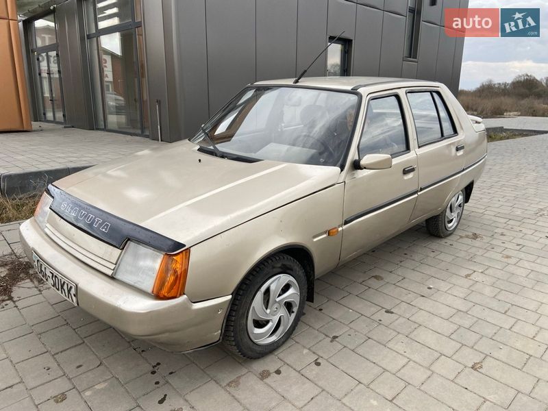 ЗАЗ 1103 Славута 2002