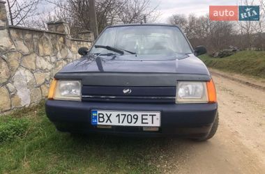 Лифтбек ЗАЗ 1103 Славута 2006 в Новой Ушице