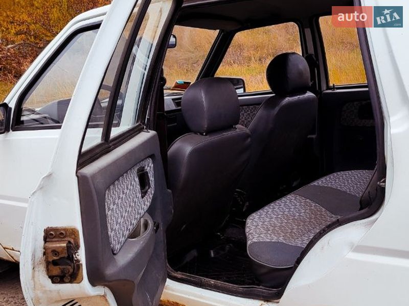 Лифтбек ЗАЗ 1103 Славута 2003 в Светловодске фото 11 Лифтбек ЗАЗ 1103 Славута 2003 в Светловодске