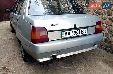Лифтбек ЗАЗ 1103 Славута 2006 в Умани