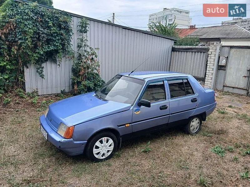 ЗАЗ 1103 Славута 2001