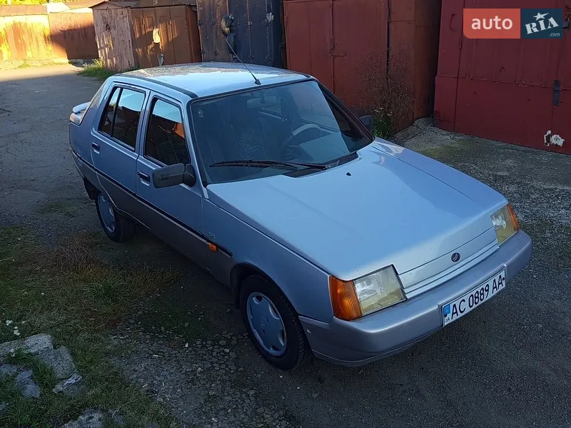 ЗАЗ 1103 Славута 2004