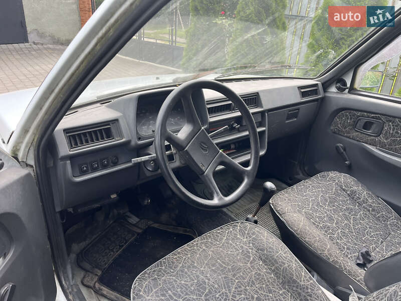 Грузовой фургон ЗАЗ 11055 2005 в Львове