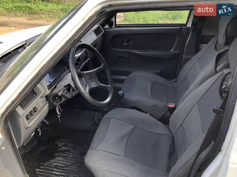 Грузовой фургон ЗАЗ 11055 2009 в Теплодаре фото 8 Грузовой фургон ЗАЗ 11055 2009 в Теплодаре