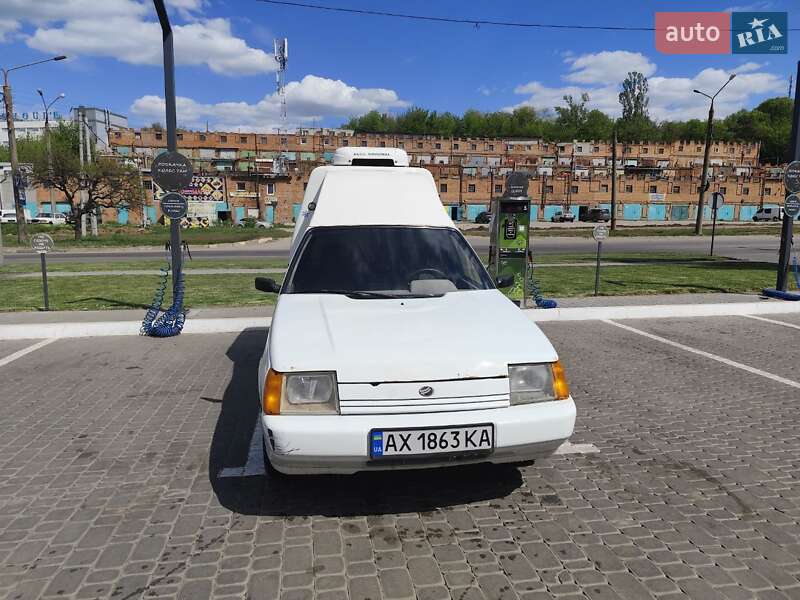Грузовой фургон ЗАЗ 11055 2008 в 
