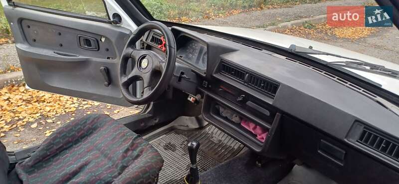 Пикап ЗАЗ 11055 2004 в Ромнах фото 12 Пикап ЗАЗ 11055 2004 в Ромнах