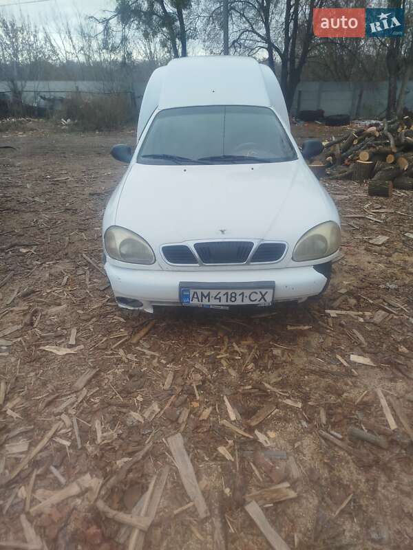 ЗАЗ 11055 2010 ЗАЗ 11055 2010