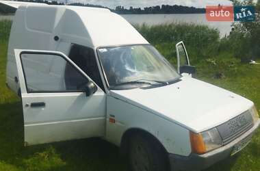 Грузовой фургон ЗАЗ 11055 2003 в Луцке