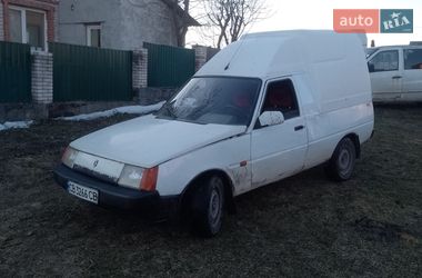Грузовой фургон ЗАЗ 11055 2005 в Радомышле