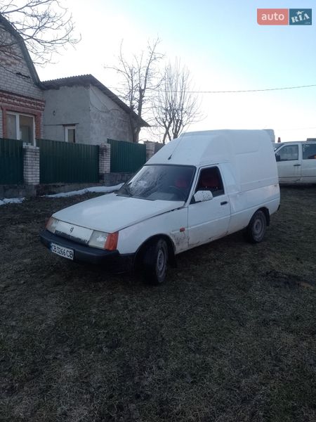 Грузовой фургон ЗАЗ 11055 2005 в Радомышле фото Грузовой фургон ЗАЗ 11055 2005 в Радомышле