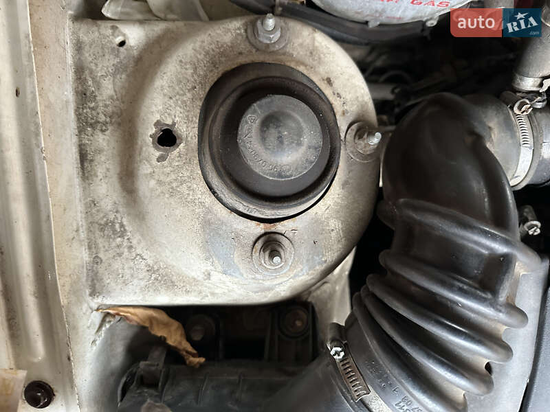 Седан ЗАЗ 1306 2002 в Днепре