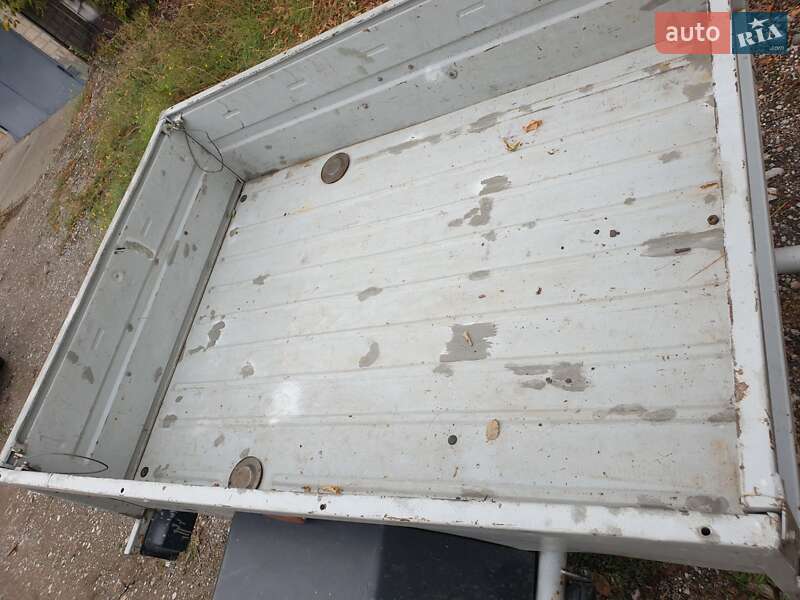 Легковой прицеп ЗАЗ 810 Степок 1993 в Запорожье фото 3 Легковой прицеп ЗАЗ 810 Степок 1993 в Запорожье