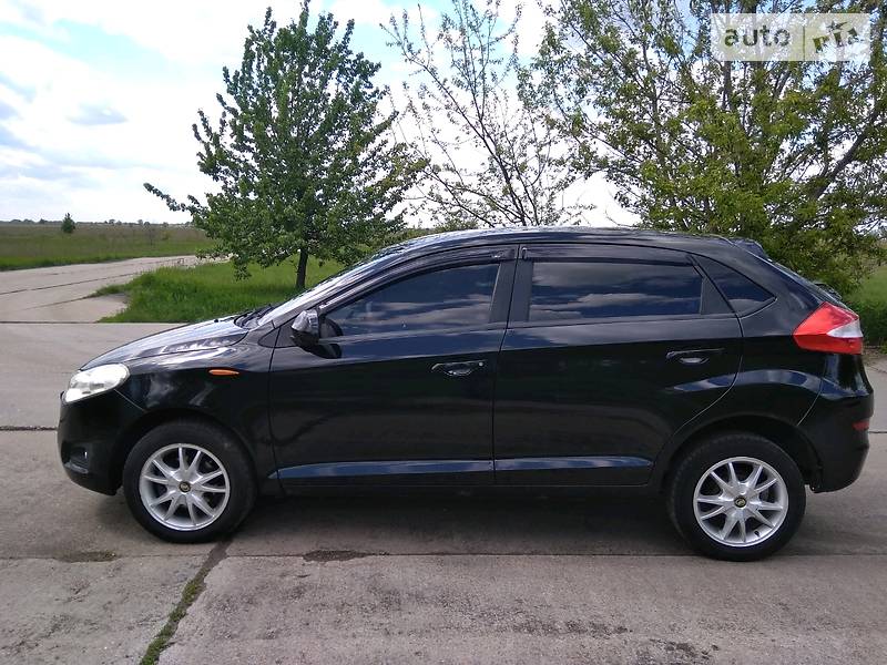 Хетчбек ЗАЗ Forza 2012 в Конотопі фото 4 Хетчбек ЗАЗ Forza 2012 в Конотопі