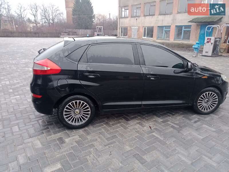 Хэтчбек ЗАЗ Forza 2012 в Немирове фото 11 Хэтчбек ЗАЗ Forza 2012 в Немирове