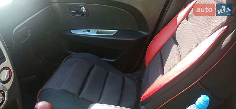 Ліфтбек ЗАЗ Forza 2011 в Першотравенську