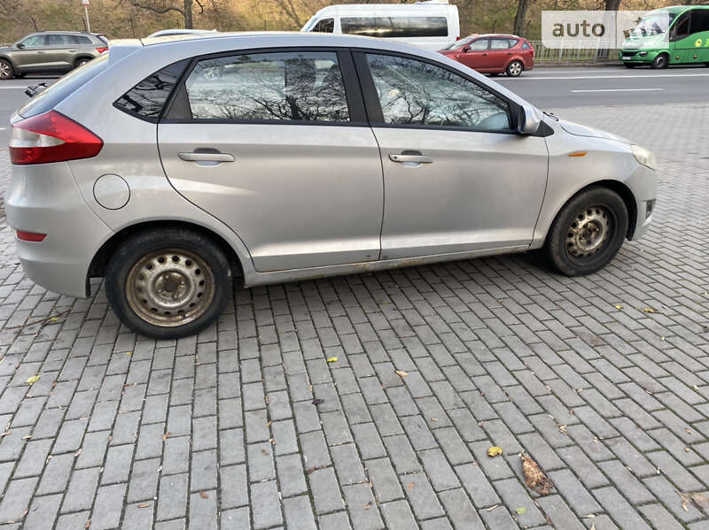 Хэтчбек ЗАЗ Forza 2014 в Киеве фото 17 Хэтчбек ЗАЗ Forza 2014 в Киеве