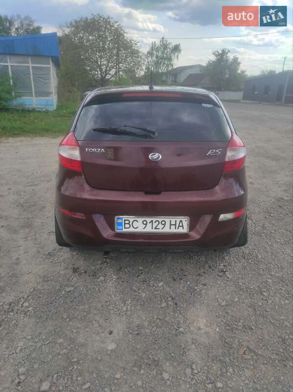 Хэтчбек ЗАЗ Forza 2011 в Лопатине