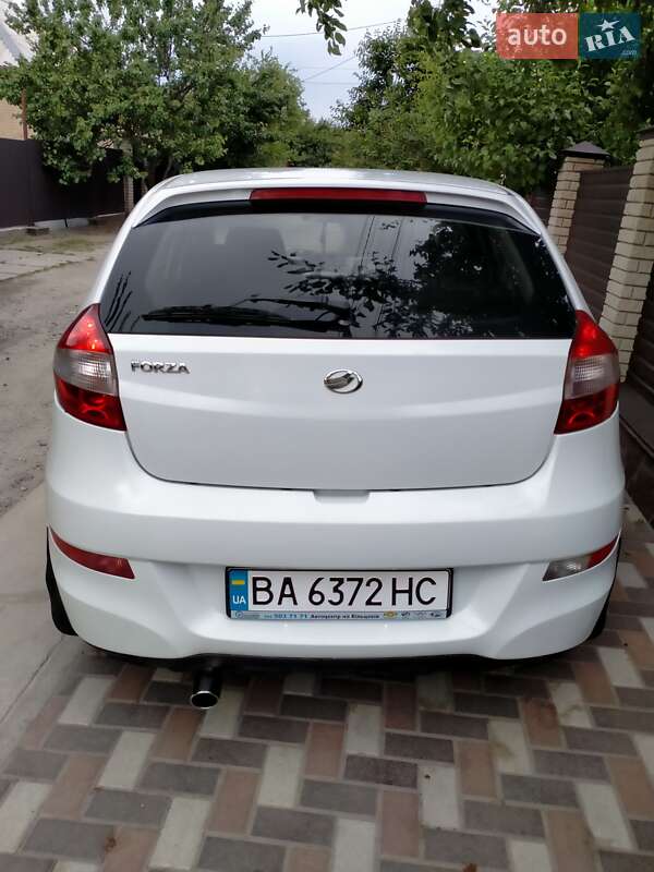 Хэтчбек ЗАЗ Forza 2015 в Кропивницком