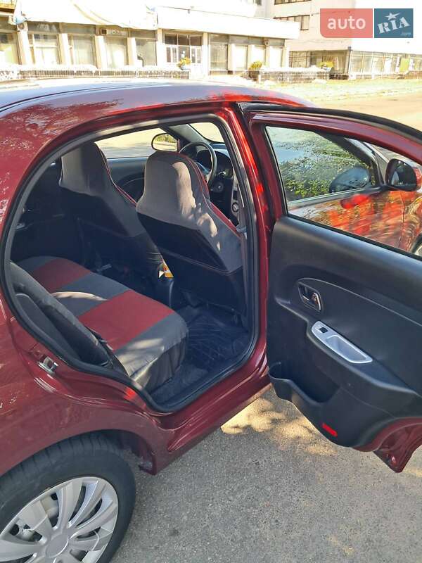 Хэтчбек ЗАЗ Forza 2015 в Киеве фото 3 Хэтчбек ЗАЗ Forza 2015 в Киеве