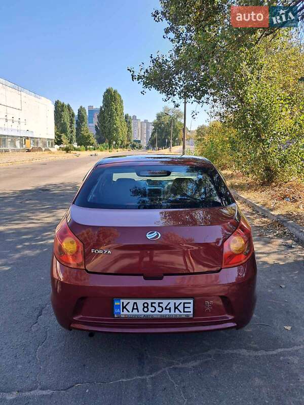 Хэтчбек ЗАЗ Forza 2015 в Киеве фото 2 Хэтчбек ЗАЗ Forza 2015 в Киеве