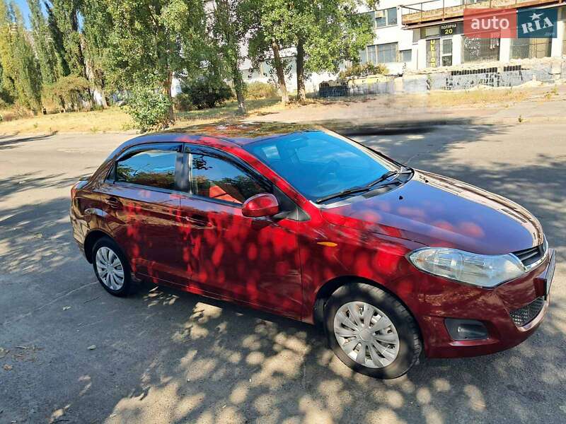 Хэтчбек ЗАЗ Forza 2015 в Киеве фото 7 Хэтчбек ЗАЗ Forza 2015 в Киеве