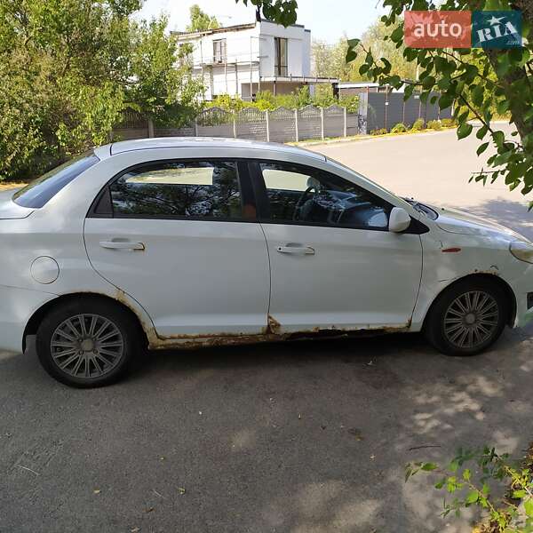 Лифтбек ЗАЗ Forza 2011 в Буче