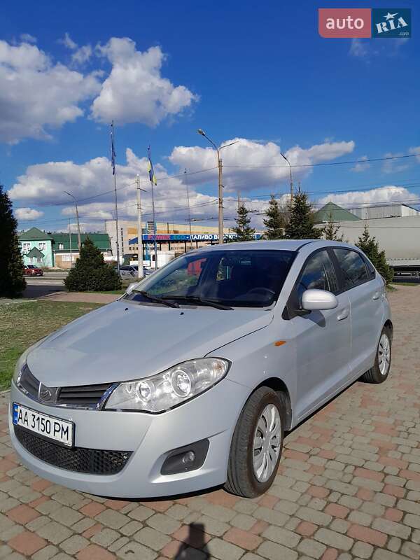 ЗАЗ Forza 2015