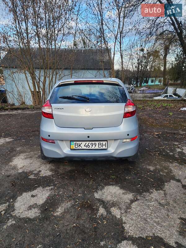 Хэтчбек ЗАЗ Forza 2012 в Ровно