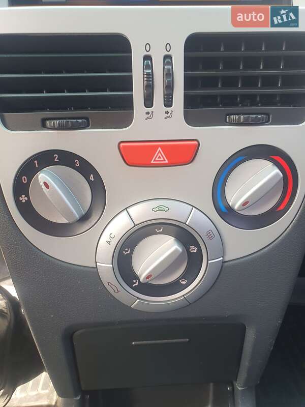 Хэтчбек ЗАЗ Forza 2011 в Хмельницком